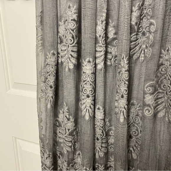 Gretty Jueger Embroidered 100% Silk Sage Maxi Skirt & Sleeveless Blouse 2 Pc Set - Picture 8 of 16